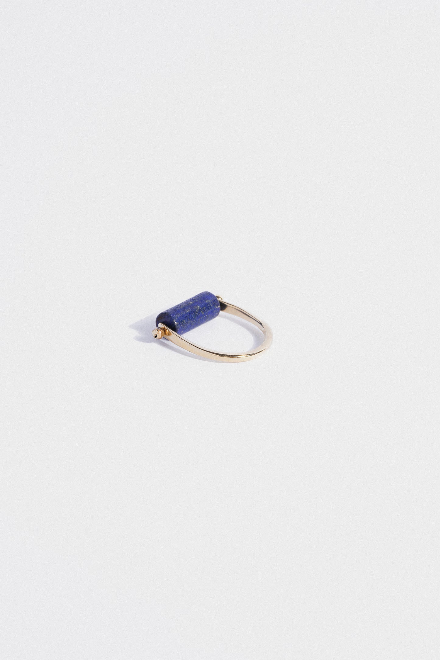 Rolling Stone Gold Ring – Blue